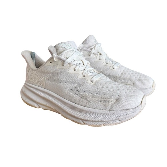 Hoka One One Clifton 9 Nimbus Cloud Women's Running Shoes White Size 6.5 B EUC - Picture 1 of 11